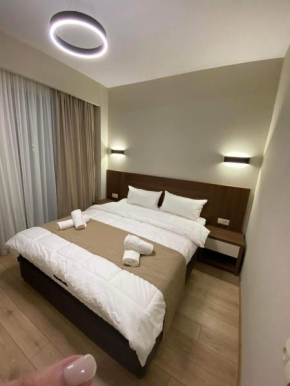 crystal residence 628
